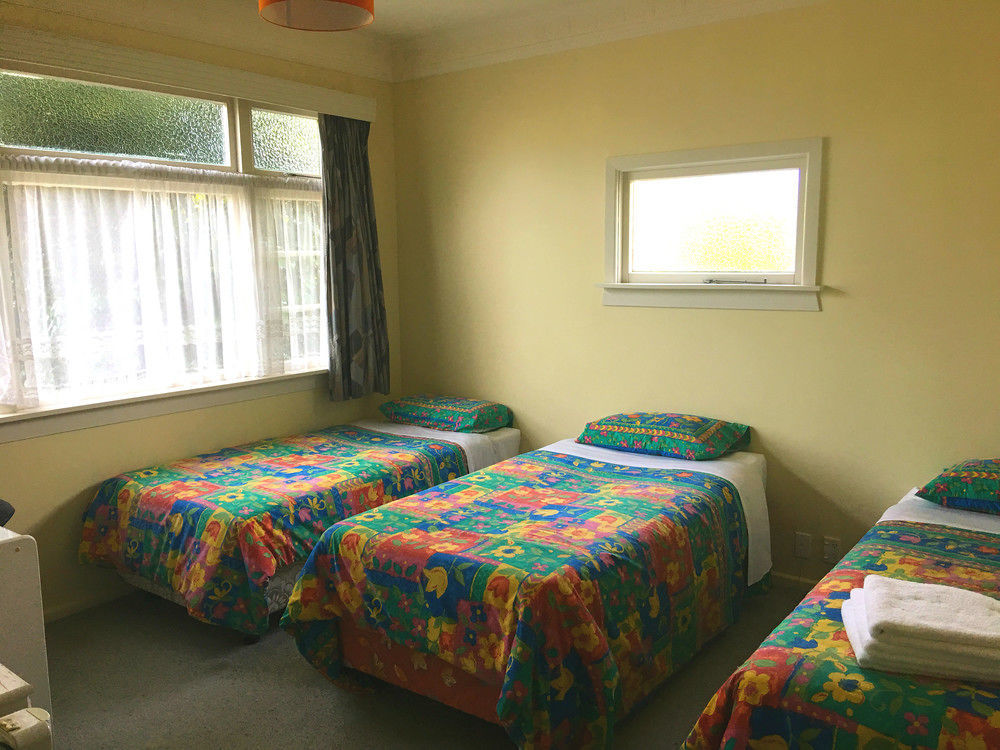 Penny'S Accommodation Palmerston North Bagian luar foto